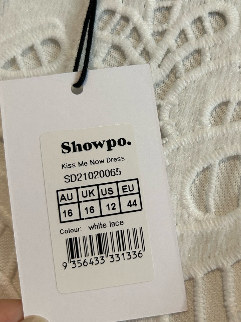 Showpo Kiss Me Now Dress White Lace Eyelet puff sleeve Dress Size 12 New - Picture 13 of 15